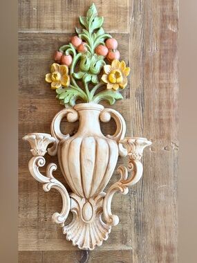 Vintage 1965 Homco Plastic Double Candle Holder.  Flower Sconce |